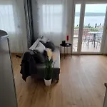 Mali Apartamento