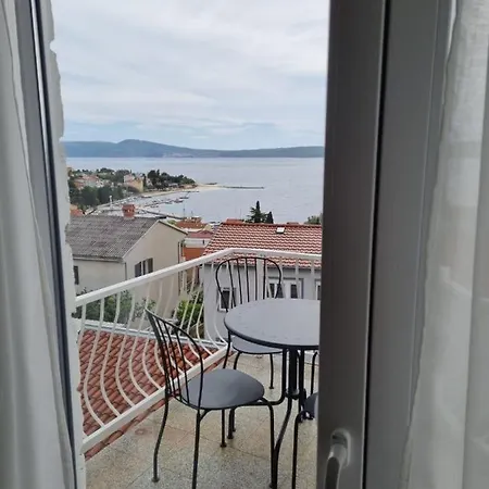 Mali Apartmán *